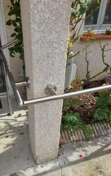 installation d'une main courante près de Toulouse
